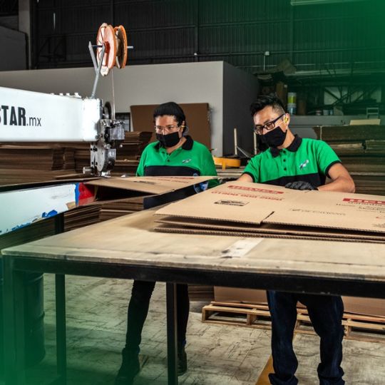 Empaques-de-carton-especializados-para-la-industria